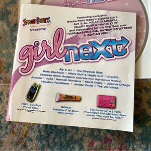 CD/CD-ROM, Smackers Presents: Girl Next
